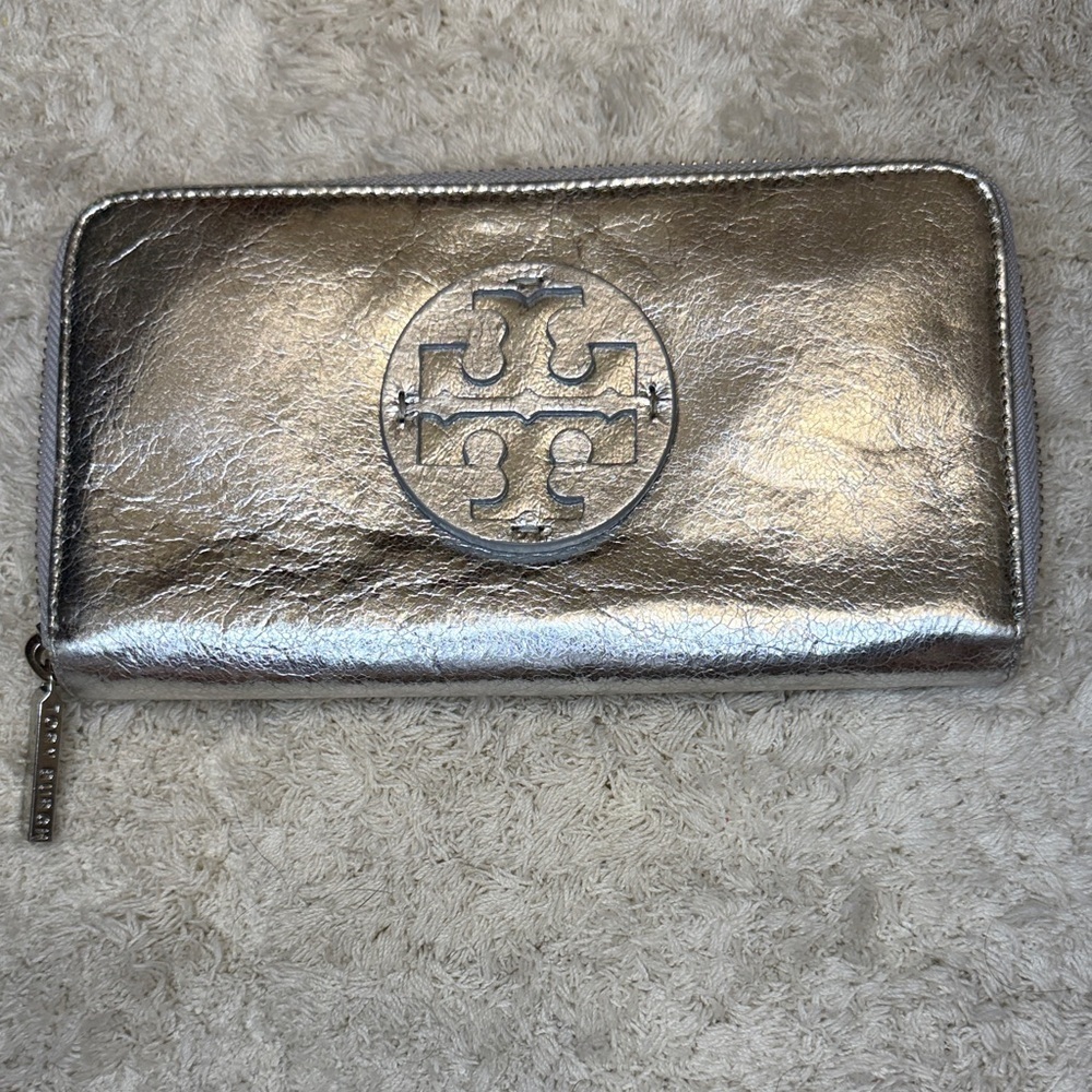 Tory Burch Metallic Leather Continental Zip Around Wallet